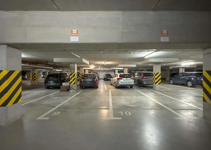 アパート Elegant Slezna In With Parking By Renters *